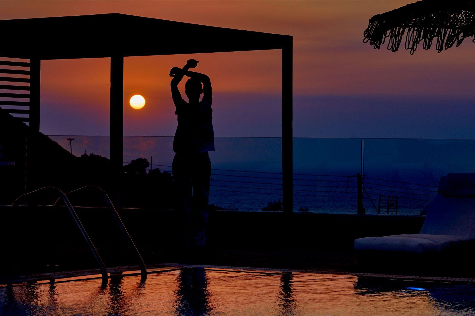 Symmetry Suites Akrotírion Dış mekan fotoğraf