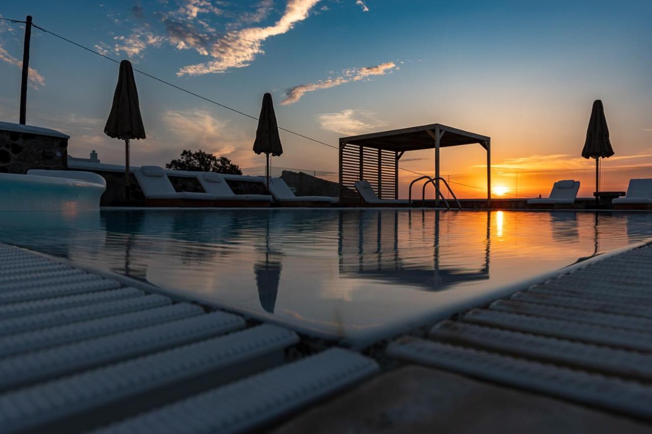 Symmetry Suites Akrotírion Dış mekan fotoğraf